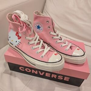 Converse Hello Kitty Shoes BNIB